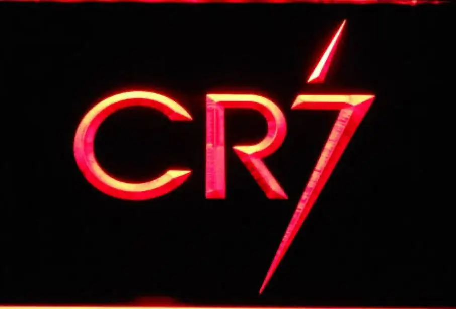 CR7   